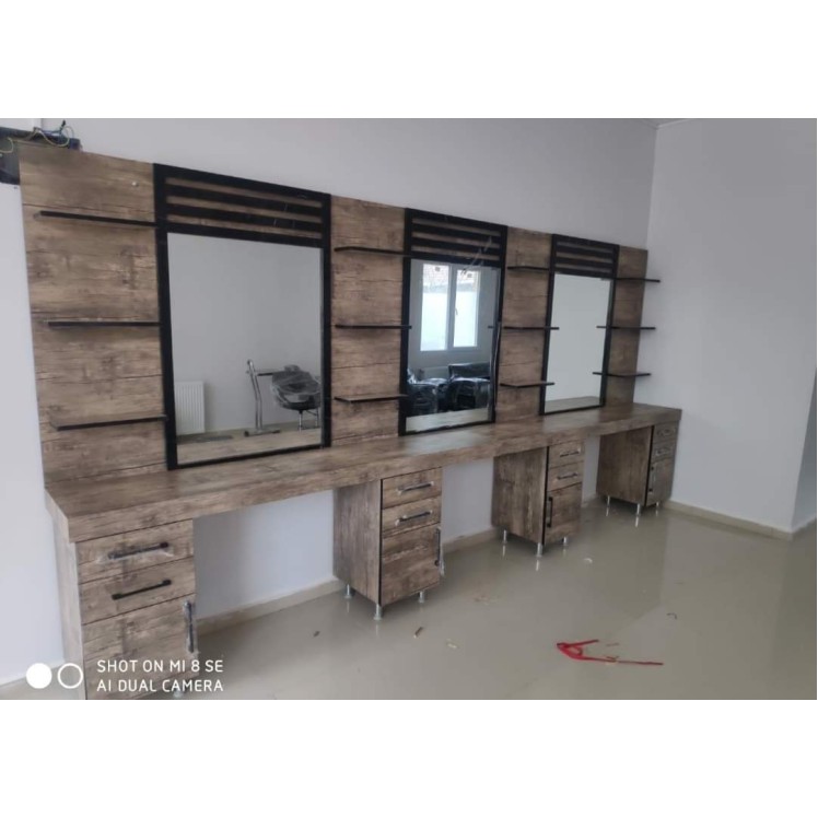 bayan kuaför tezgahı